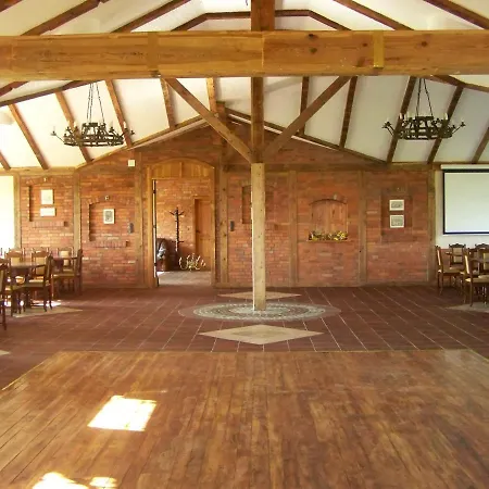 Dworek U Leszczynskich 3*