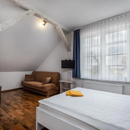 Dworek U Leszczynskich Gosciszewo